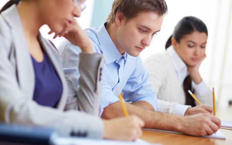 Centro de convalidaciones: Eficiencia. Centro de convalidaciones: Eficiencia.